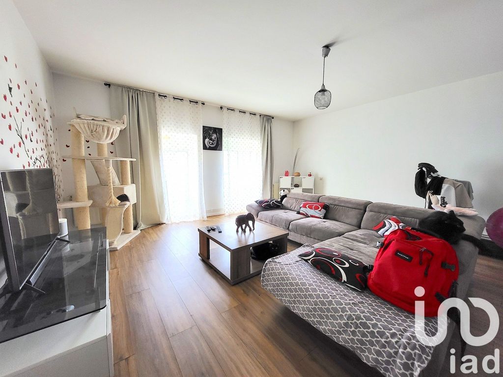 Achat appartement à vendre 3 pièces 82 m² - Saint-Chamond