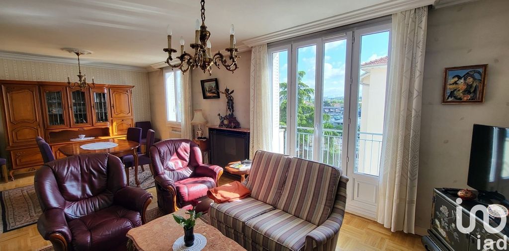 Achat appartement à vendre 5 pièces 91 m² - Vénissieux