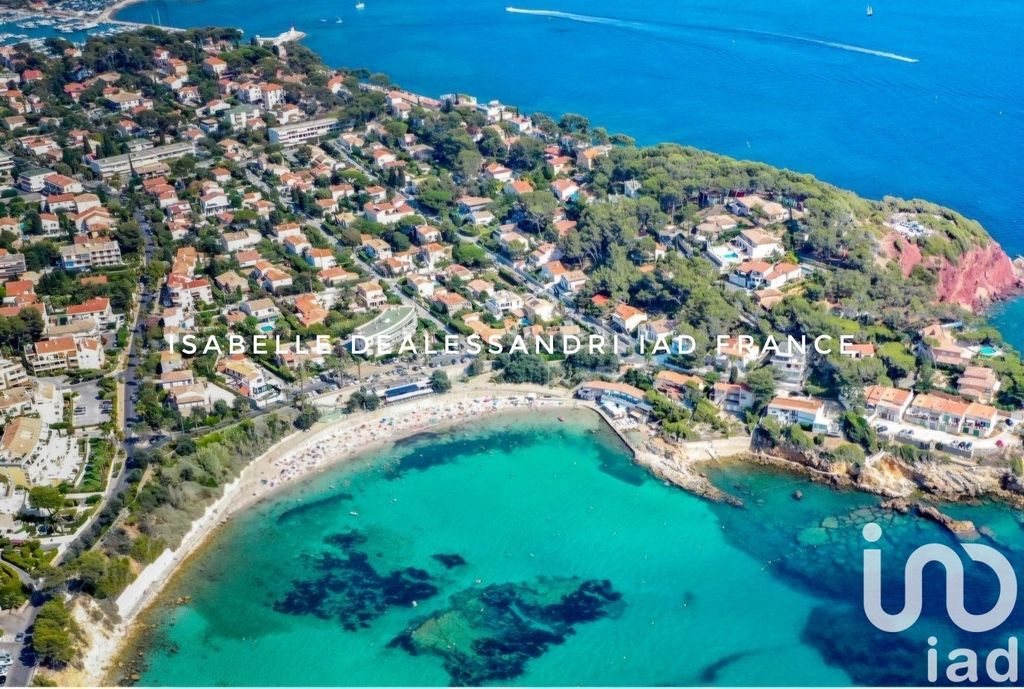 Achat appartement à vendre 3 pièces 67 m² - Sanary-sur-Mer