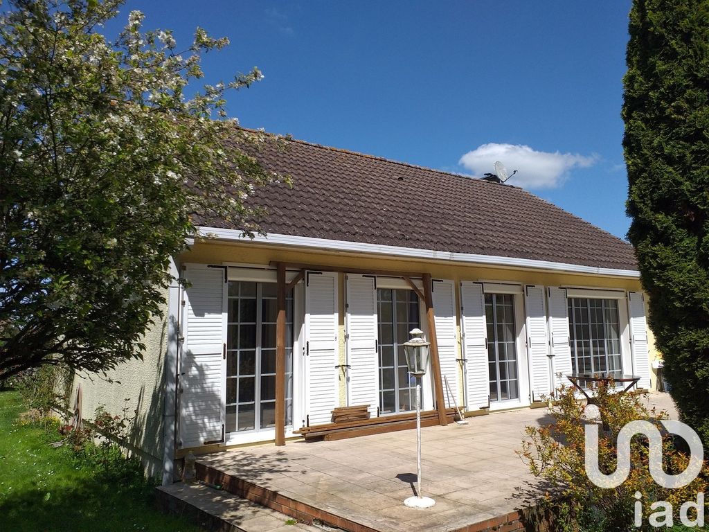 Achat maison à vendre 3 chambres 93 m² - Chuisnes