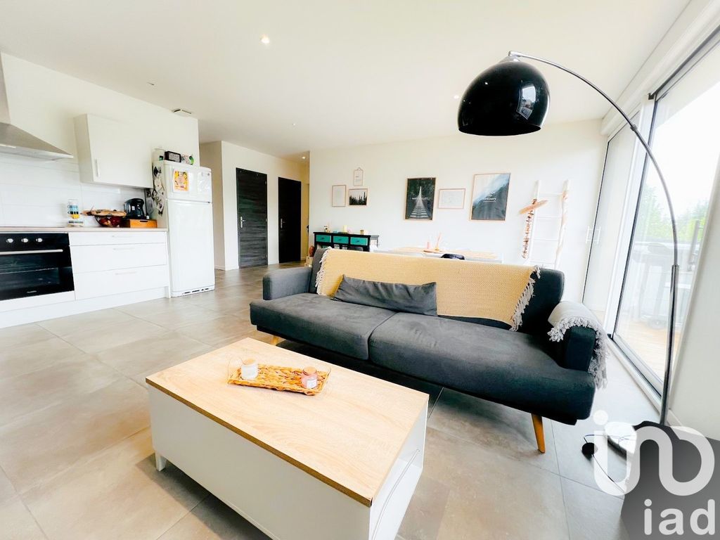 Achat appartement à vendre 3 pièces 72 m² - Brindas