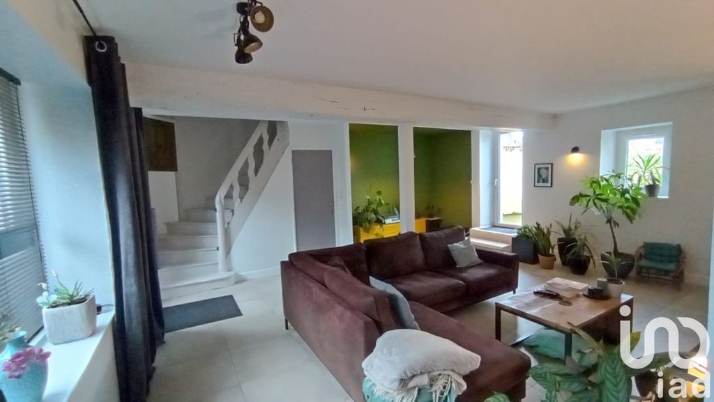Achat maison à vendre 4 chambres 118 m² - La Chapelle-Saint-Rémy