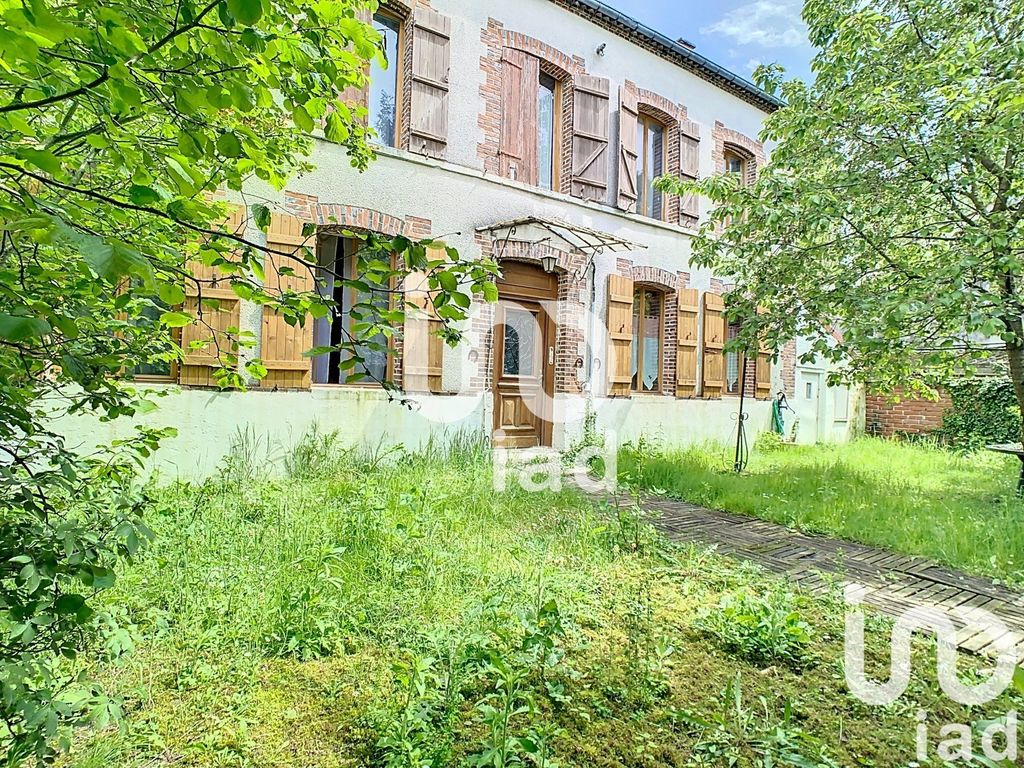 Achat maison à vendre 2 chambres 113 m² - Faux-Fresnay