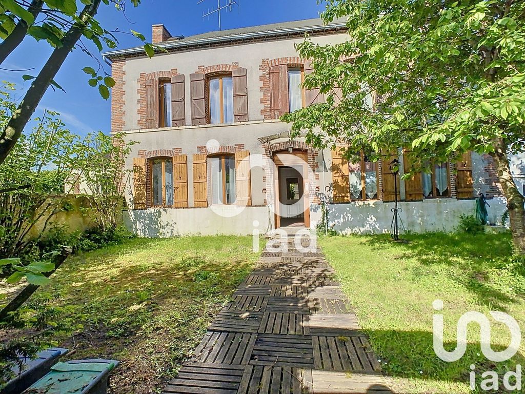 Achat maison à vendre 2 chambres 113 m² - Faux-Fresnay