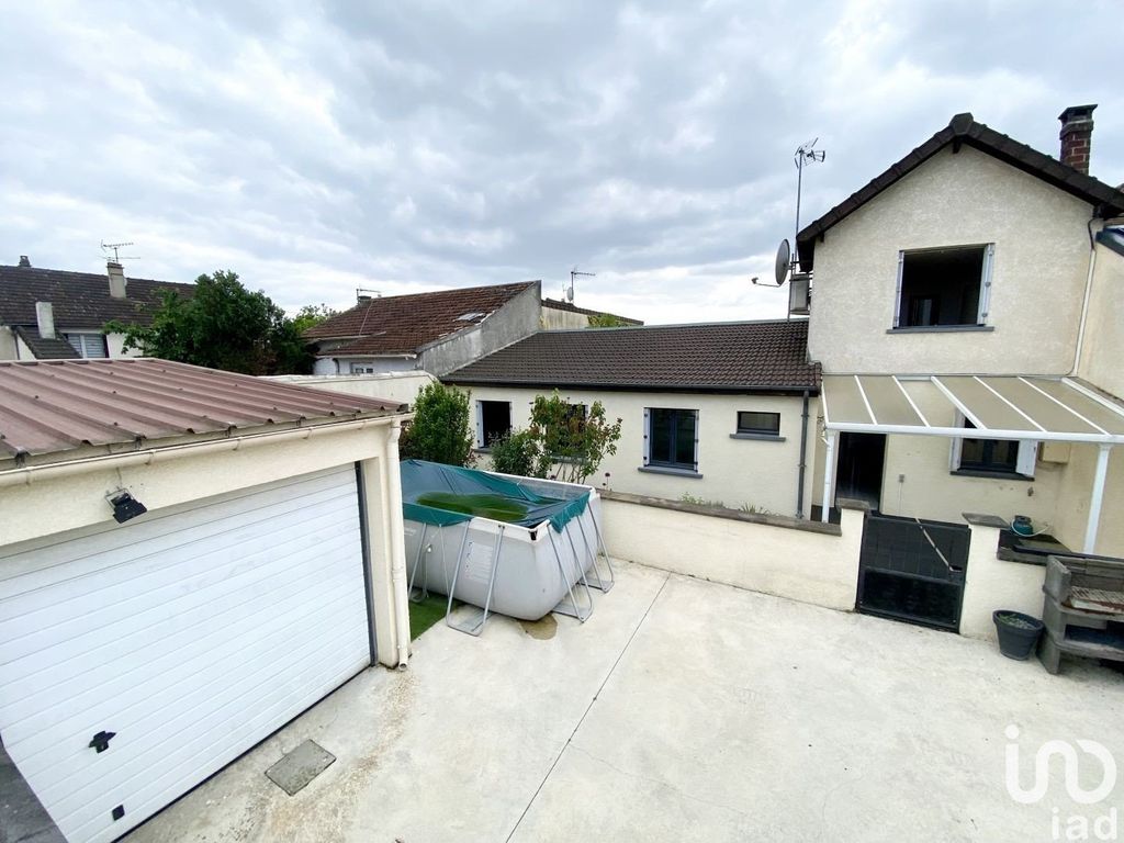 Achat maison à vendre 2 chambres 64 m² - Neuilly-sur-Marne