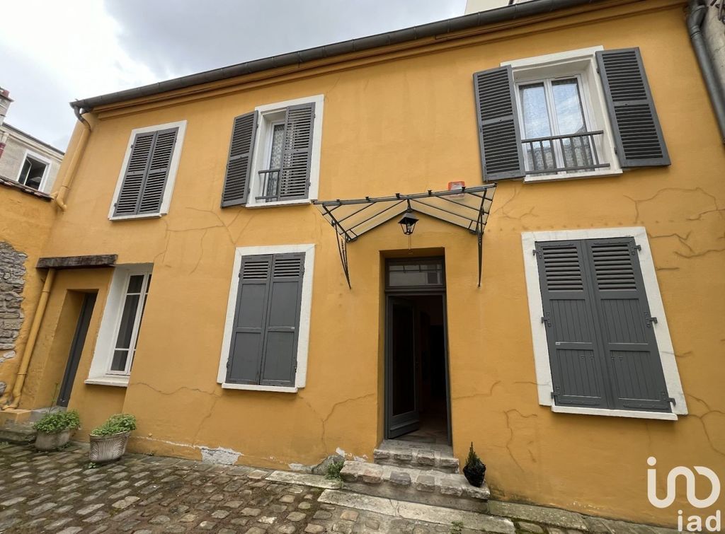 Achat maison à vendre 5 chambres 161 m² - Saint-Denis