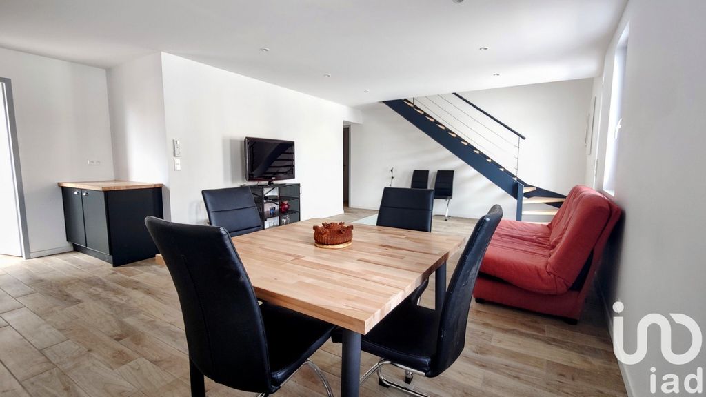 Achat maison à vendre 3 chambres 111 m² - Soustons