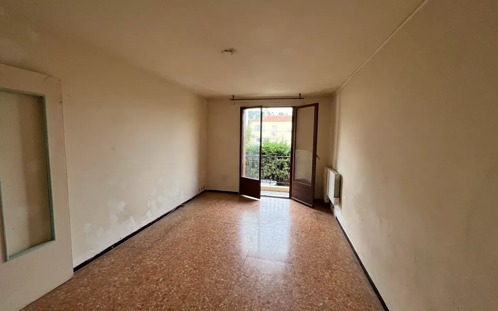 Achat appartement à vendre 2 pièces 49 m² - Vallauris