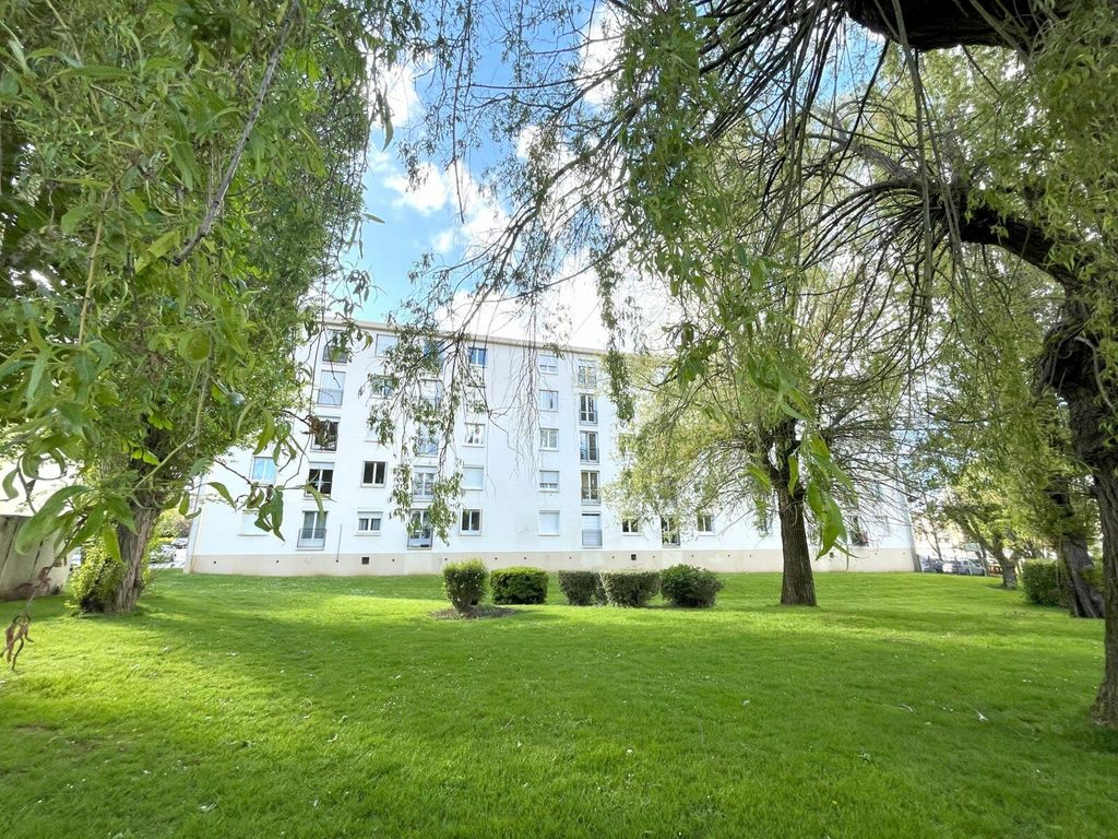 Achat appartement à vendre 3 pièces 55 m² - Beauvais