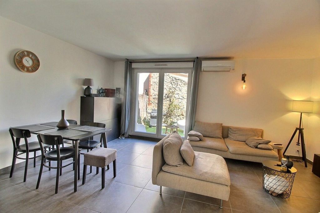 Achat maison à vendre 3 chambres 75 m² - Marseille 11ème arrondissement