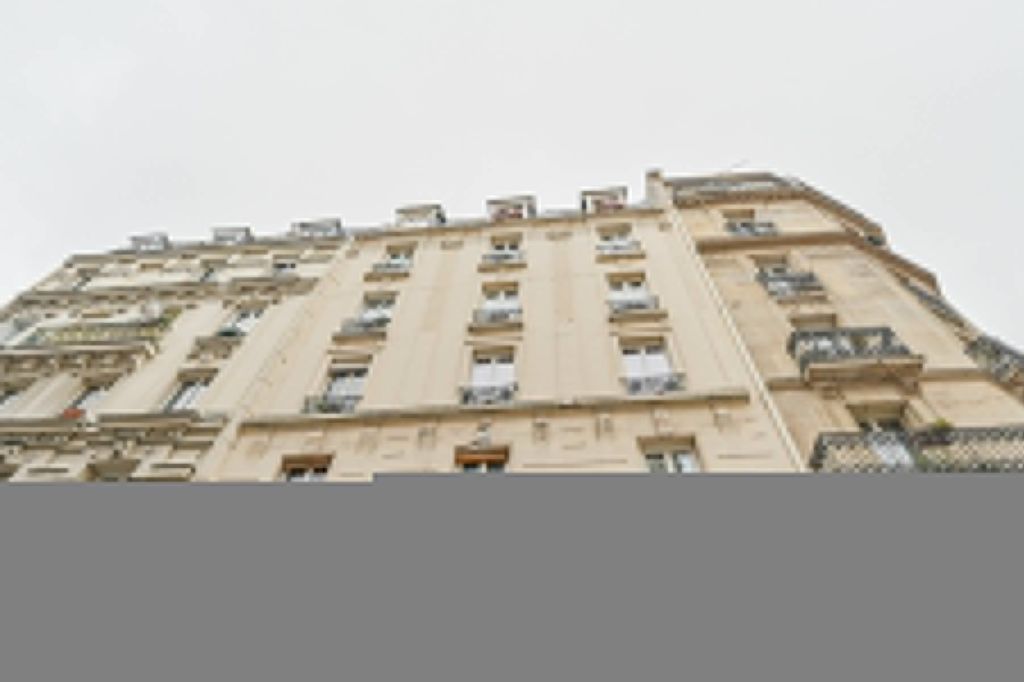 Achat appartement à vendre 2 pièces 28 m² - Paris 18ème arrondissement
