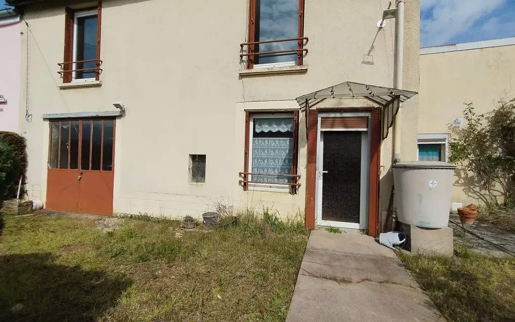 Achat maison à vendre 2 chambres 122 m² - Val-de-Meuse