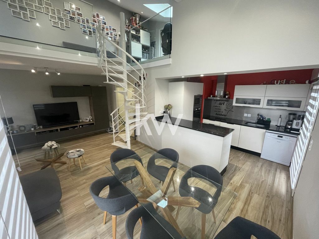 Achat duplex à vendre 4 pièces 80 m² - Saint-Julien-en-Genevois