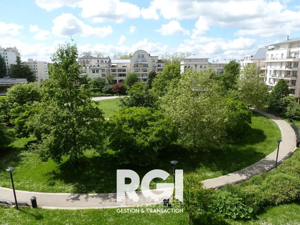 Achat appartement à vendre 3 pièces 68 m² - Montigny-le-Bretonneux