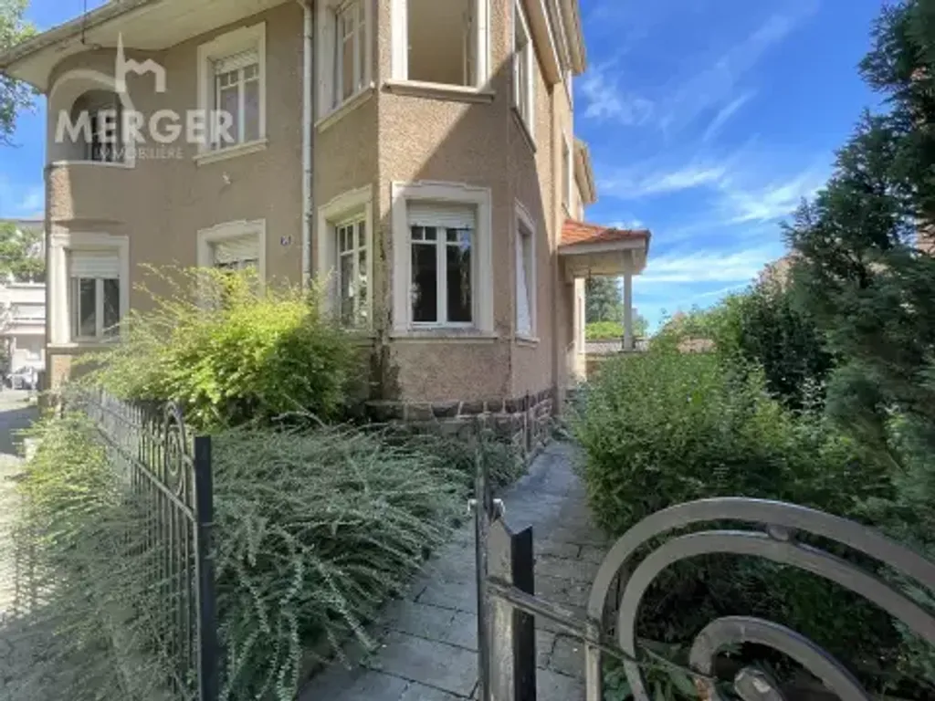 Achat maison à vendre 5 chambres 170 m² - Strasbourg