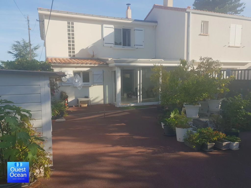 Achat maison à vendre 4 chambres 106 m² - La Tranche-sur-Mer