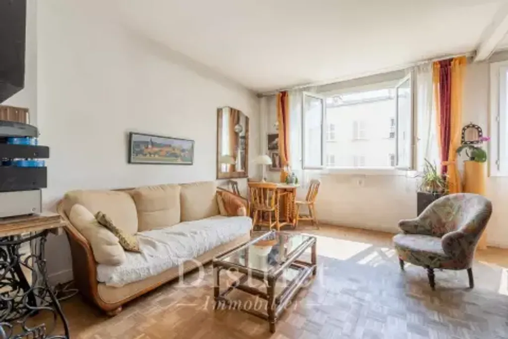 Achat appartement à vendre 3 pièces 64 m² - Paris 15ème arrondissement