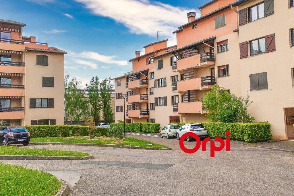 Achat appartement 4 pièce(s) Saint-Genis-Laval