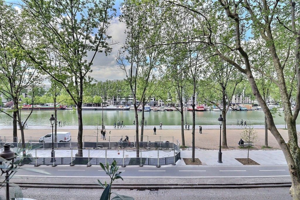 Achat appartement à vendre 5 pièces 103 m² - Paris 19ème arrondissement