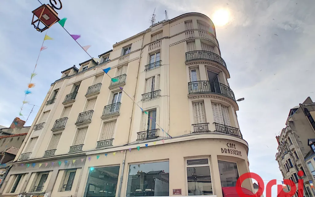 Achat appartement à vendre 2 pièces 69 m² - Montluçon