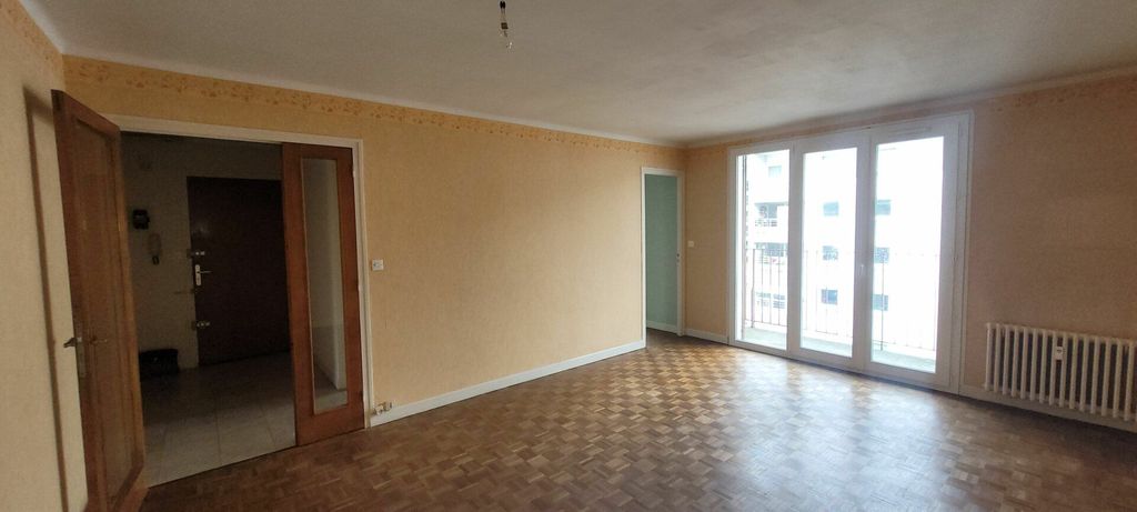 Achat appartement à vendre 3 pièces 69 m² - Saint-Brieuc
