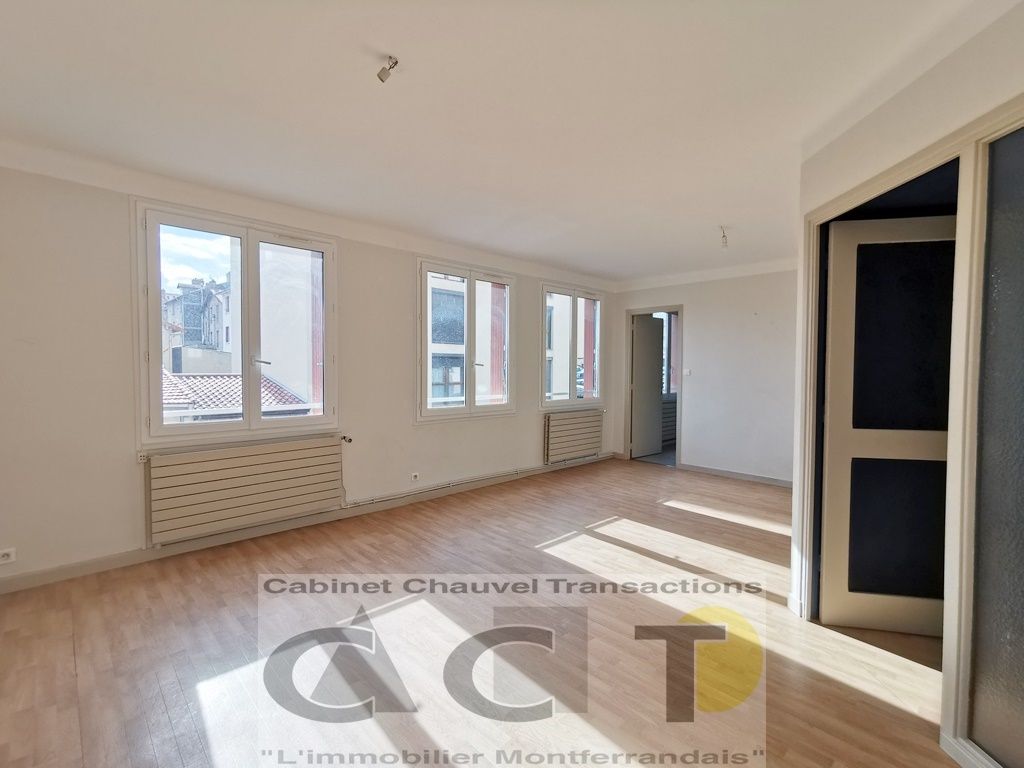 Achat appartement à vendre 5 pièces 102 m² - Clermont-Ferrand