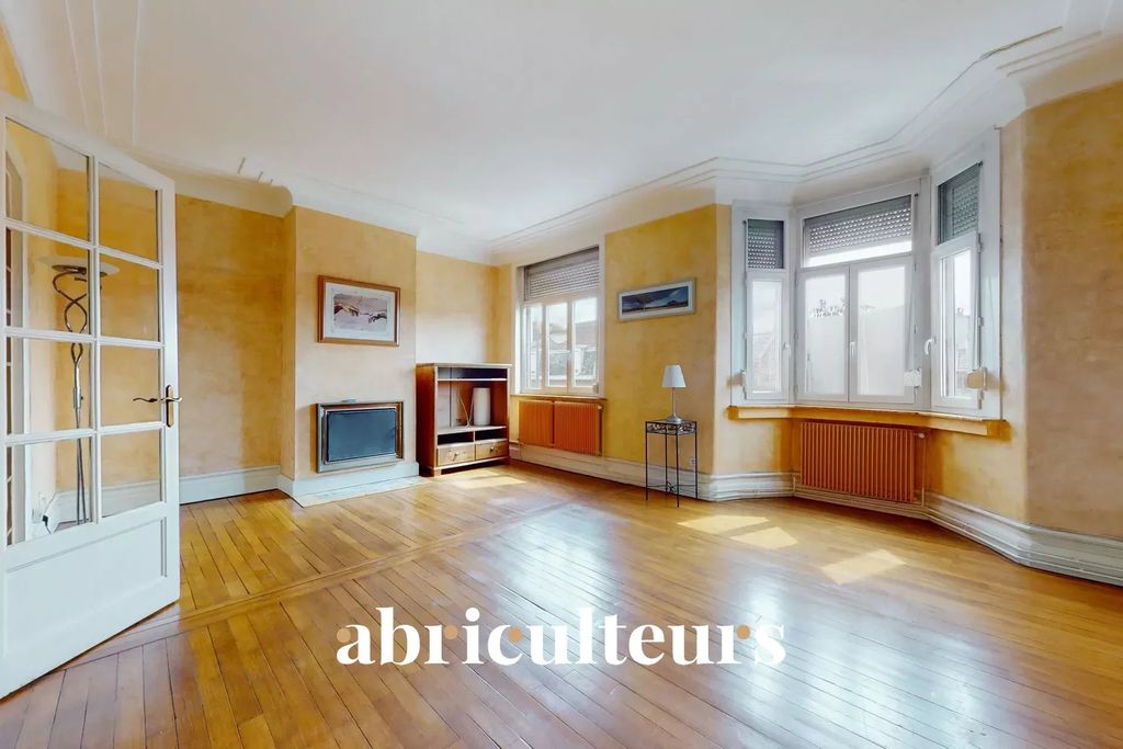 Achat appartement à vendre 3 pièces 72 m² - Roubaix