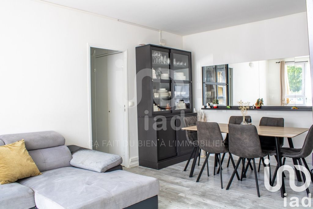 Achat appartement à vendre 4 pièces 67 m² - Mantes-la-Jolie