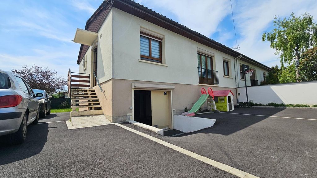 Achat maison à vendre 3 chambres 100 m² - Reims