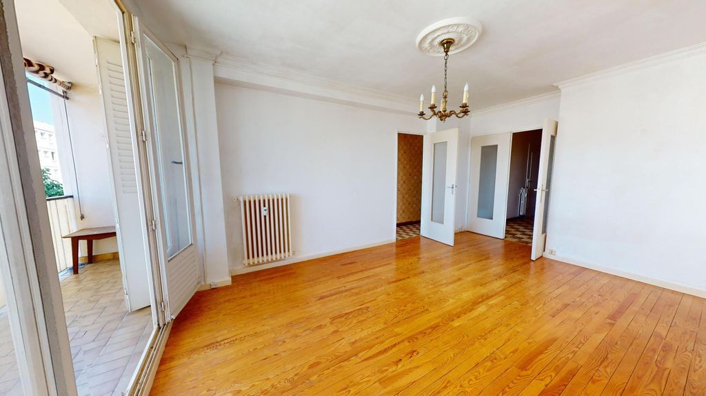 Achat appartement à vendre 3 pièces 57 m² - Vaulx-en-Velin