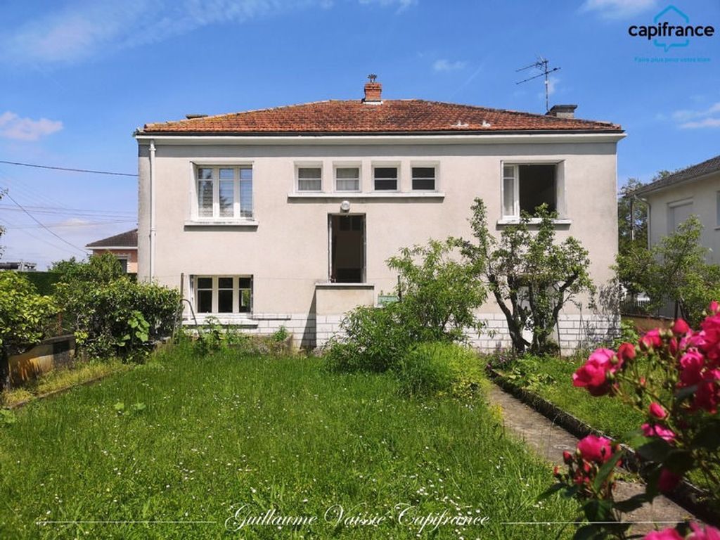 Achat maison à vendre 4 chambres 95 m² - Poitiers