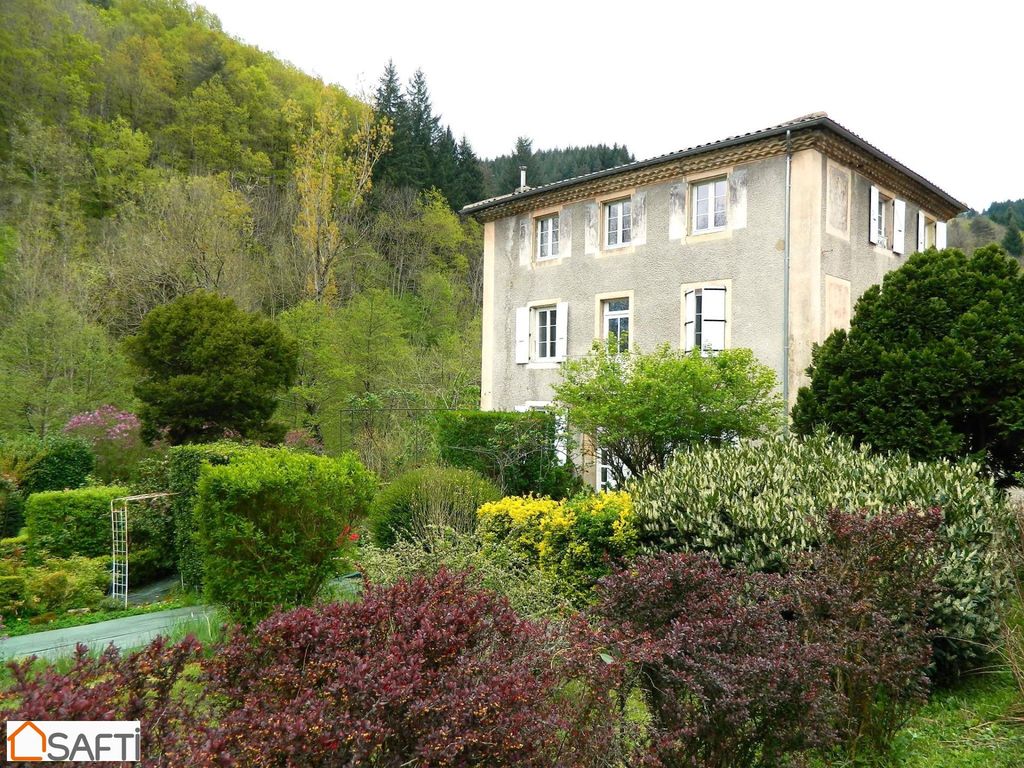 Achat maison à vendre 5 chambres 215 m² - Saint-Christol
