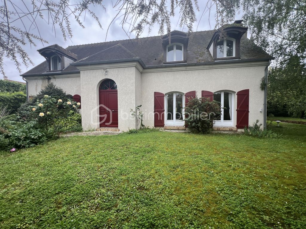 Achat maison à vendre 5 chambres 250 m² - Mareuil-lès-Meaux