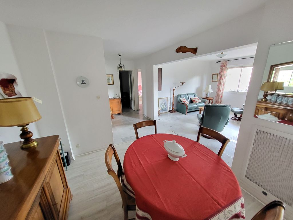 Achat appartement à vendre 3 pièces 68 m² - Hyères