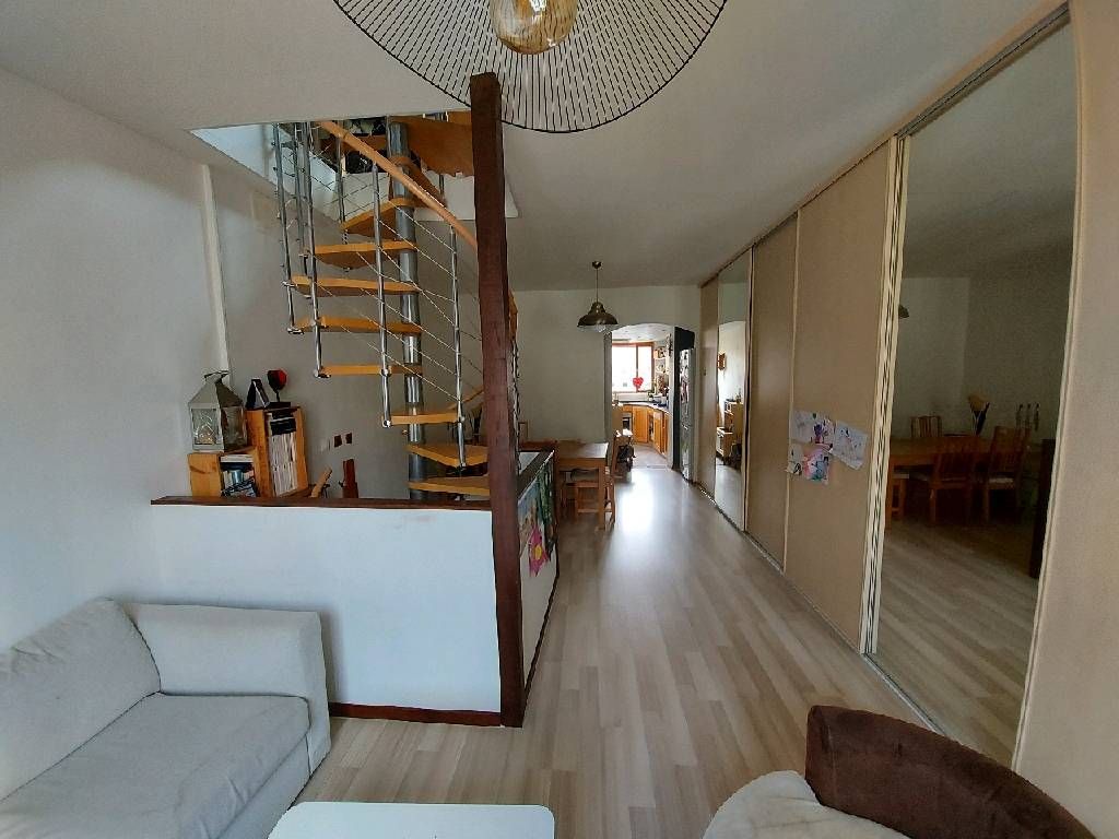 Achat maison à vendre 2 chambres 68 m² - Couilly-Pont-aux-Dames