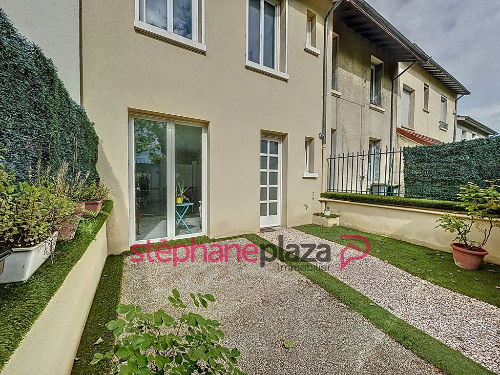 Achat maison à vendre 6 chambres 230 m² - Villeurbanne