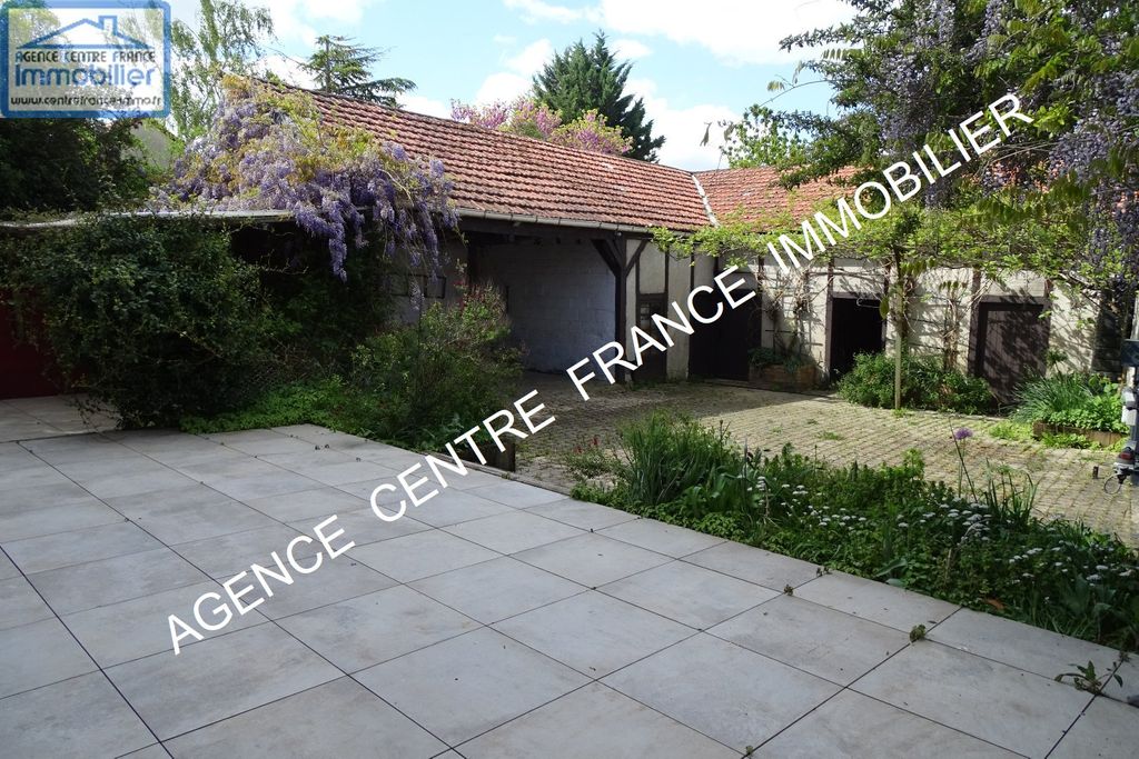 Achat maison à vendre 3 chambres 130 m² - Bourges