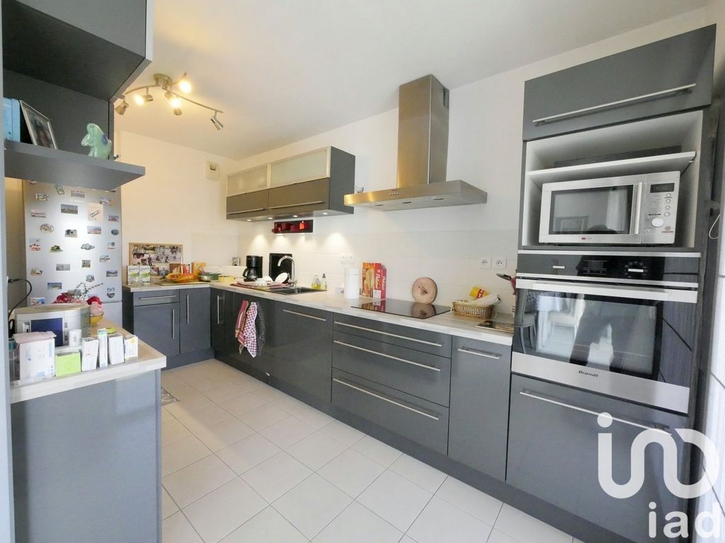 Achat appartement à vendre 3 pièces 74 m² - Bruges