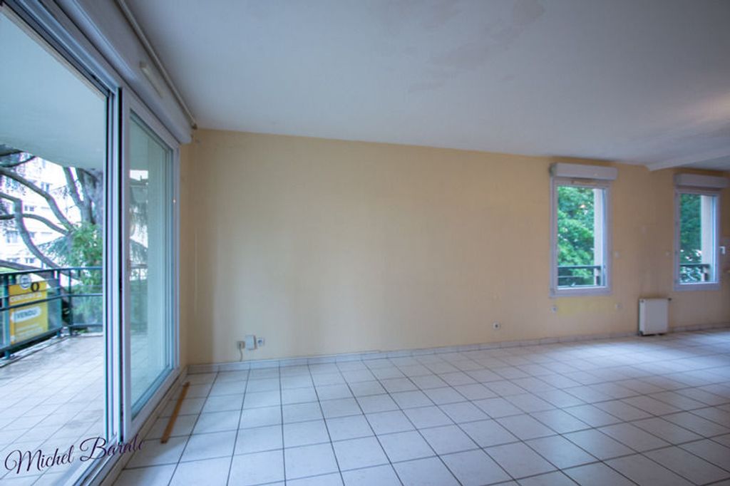 Achat appartement à vendre 4 pièces 90 m² - Tassin-la-Demi-Lune