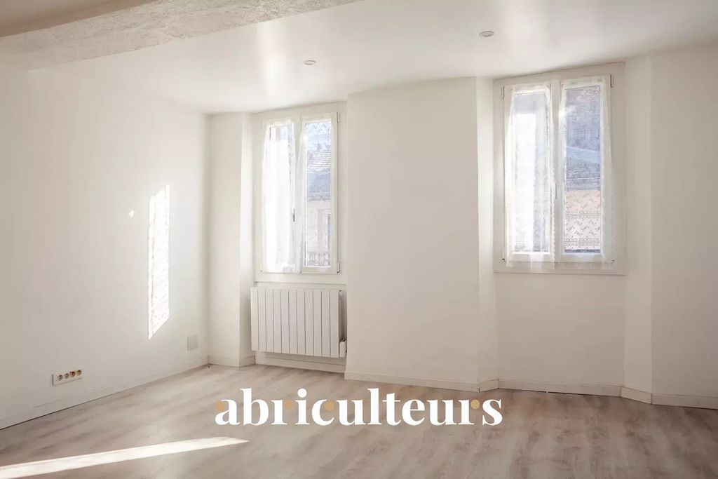 Achat maison à vendre 2 chambres 95 m² - Cuers