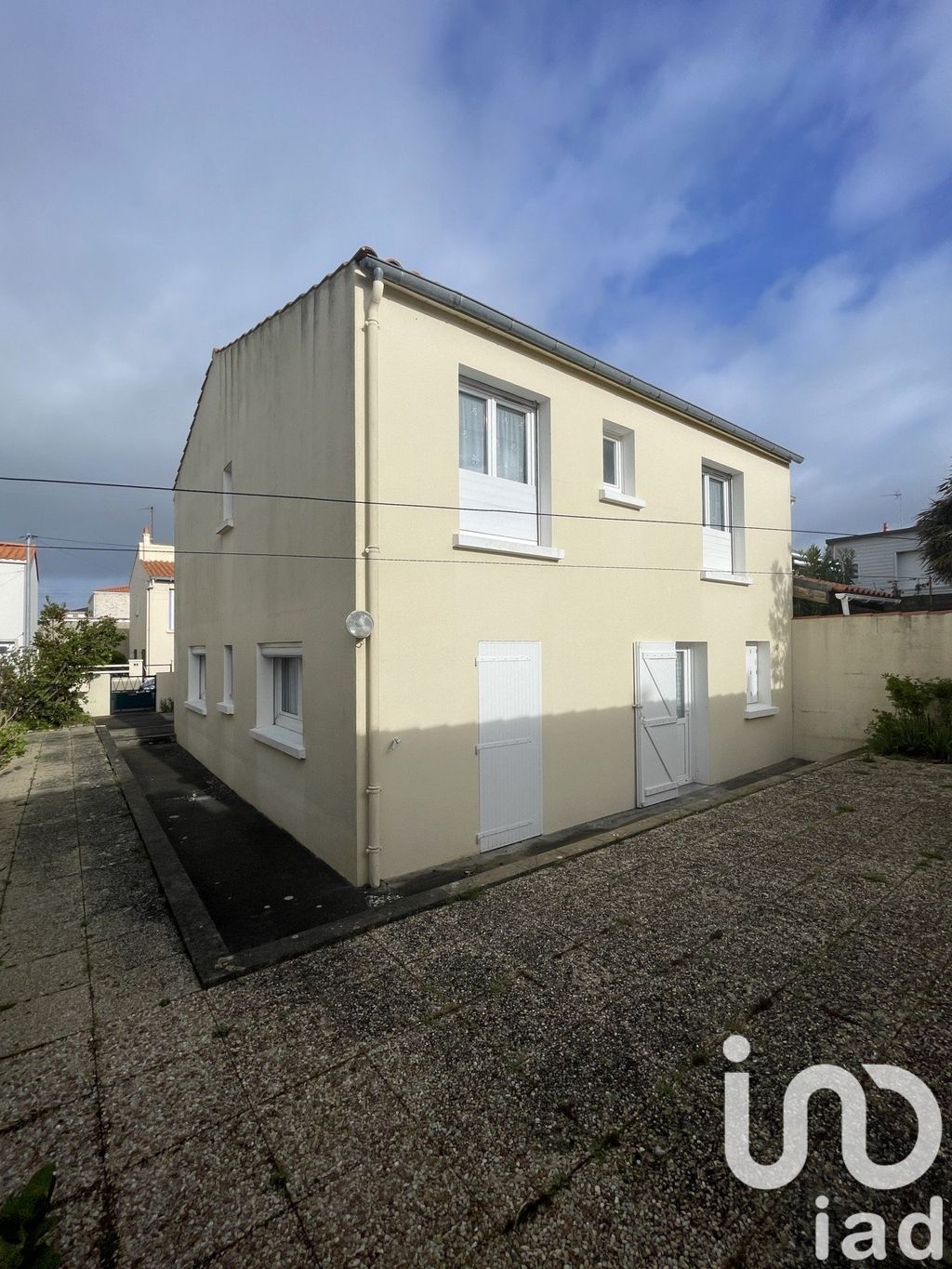 Achat maison à vendre 3 chambres 100 m² - Les Sables-d'Olonne