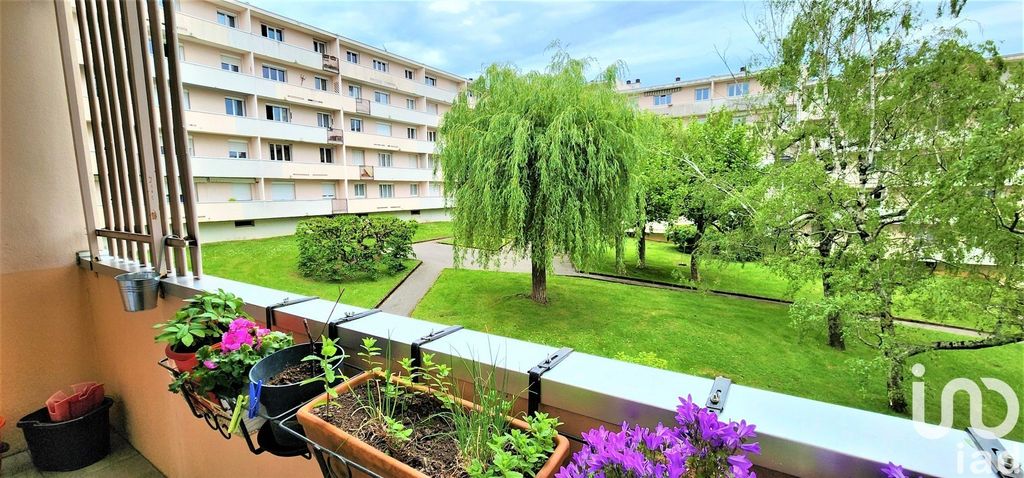 Achat appartement à vendre 5 pièces 84 m² - Besançon