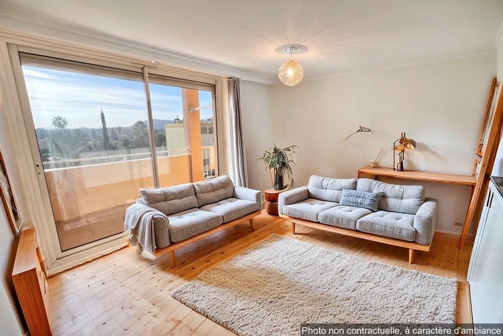 Achat appartement à vendre 4 pièces 67 m² - Hyères