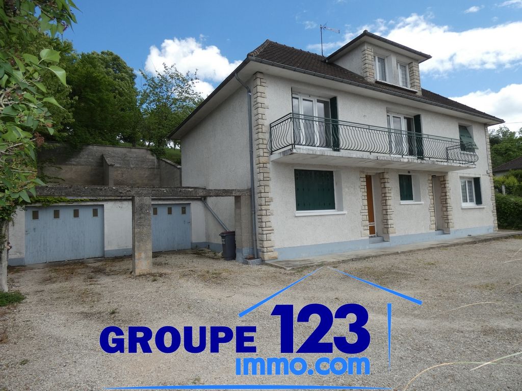 Achat maison à vendre 5 chambres 197 m² - Laroche-Saint-Cydroine