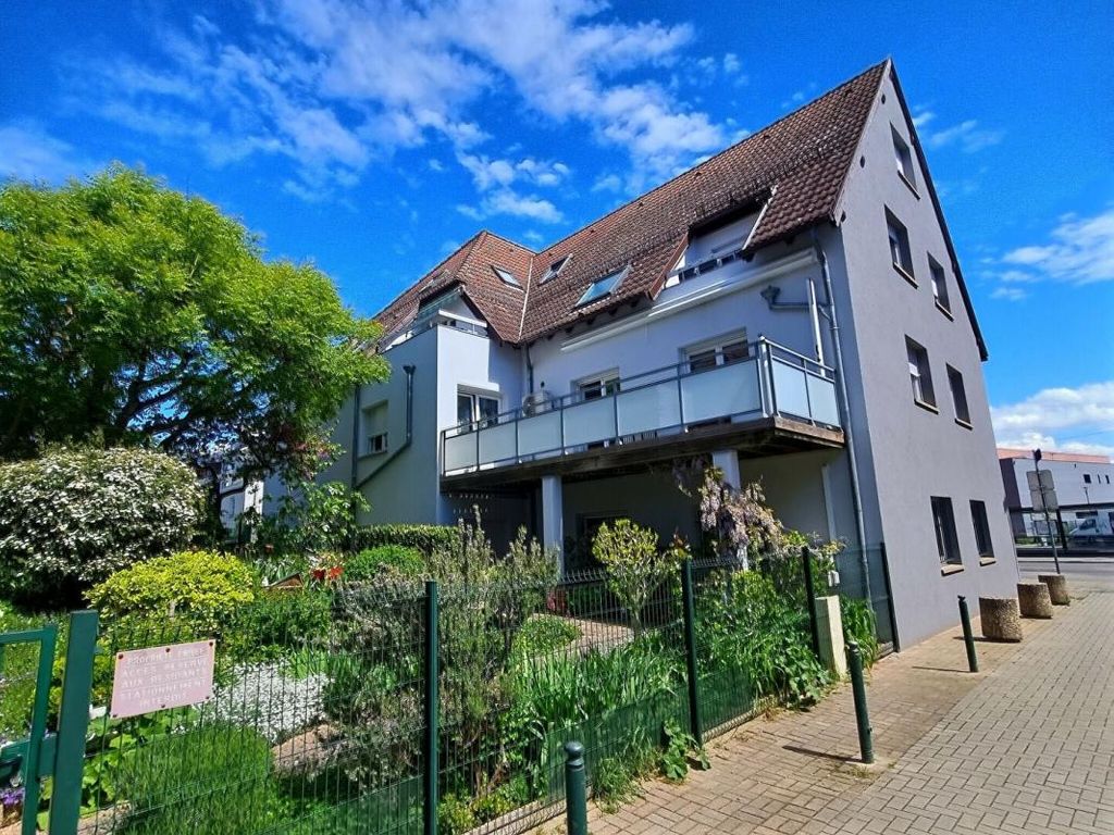 Achat appartement à vendre 5 pièces 156 m² - Bischheim