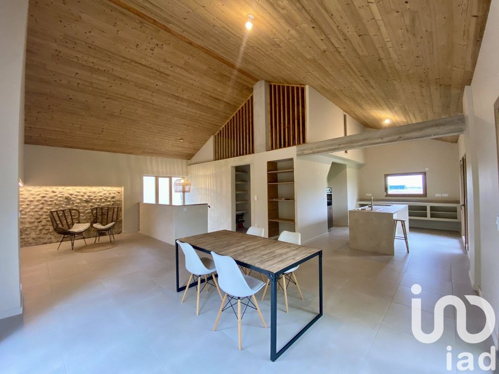 Achat maison à vendre 2 chambres 105 m² - La Baume-d'Hostun