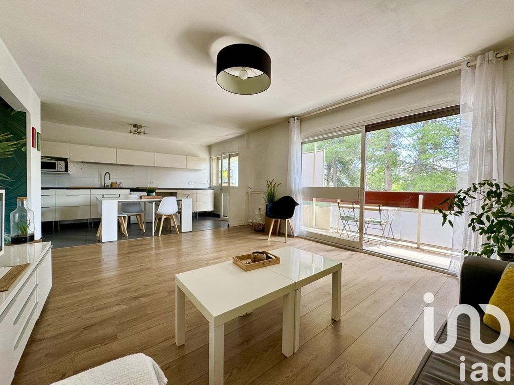 Achat appartement à vendre 4 pièces 84 m² - Aix-en-Provence