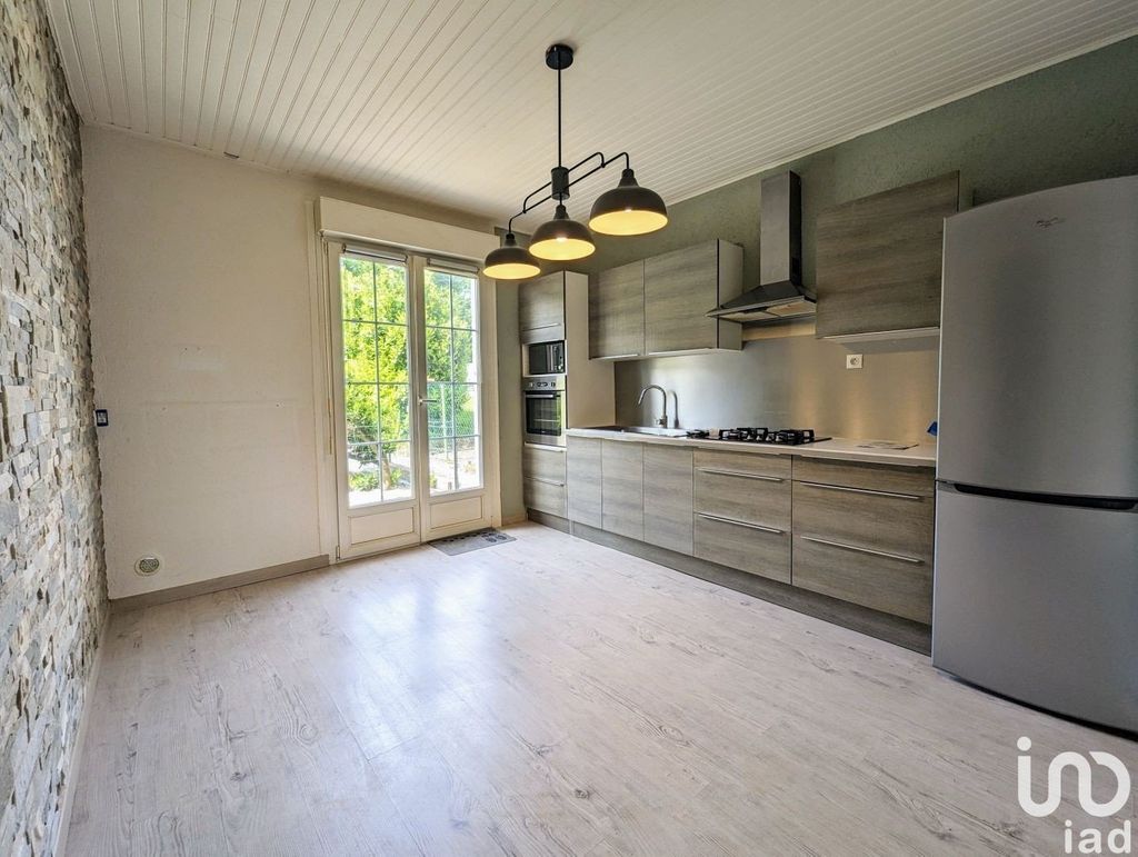 Achat maison à vendre 2 chambres 71 m² - Creutzwald