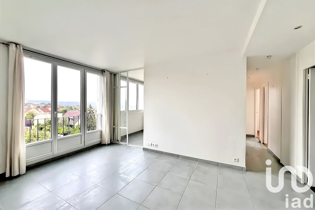 Achat appartement à vendre 5 pièces 73 m² - Rueil-Malmaison