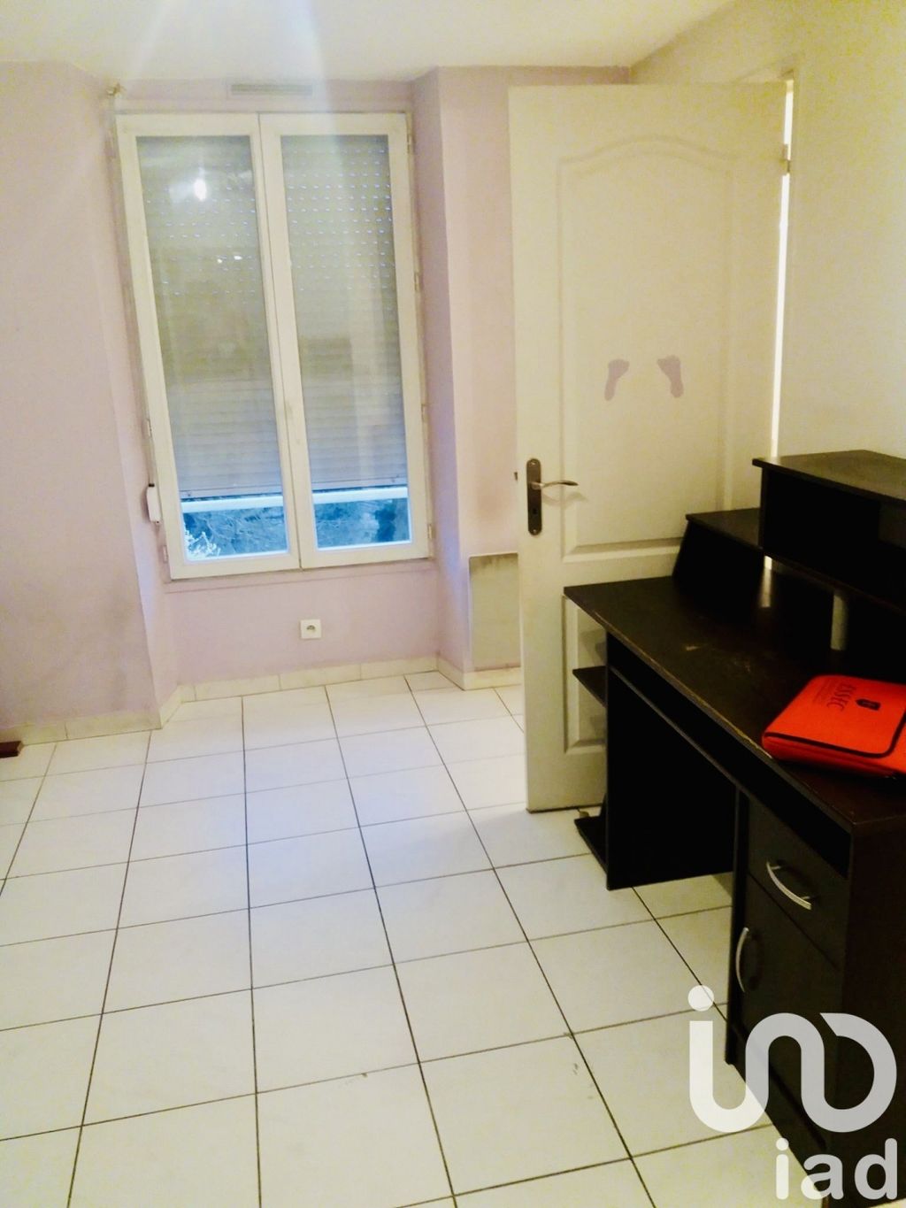 Achat appartement à vendre 2 pièces 29 m² - Corbeil-Essonnes